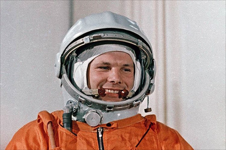 12 апреля 1961 первый космонавт юрий гагарин
